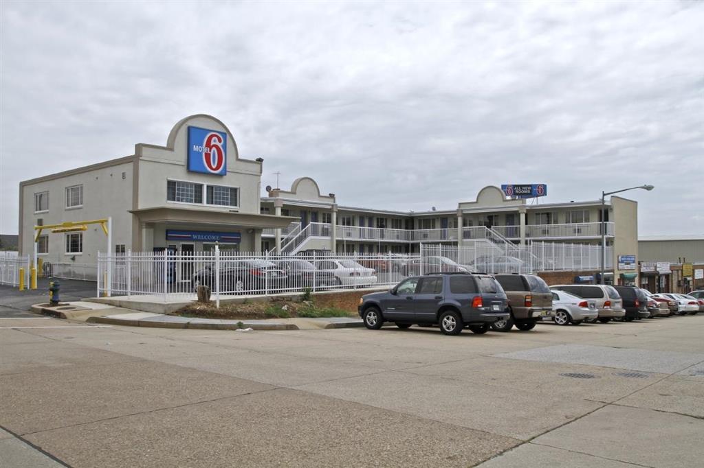 Motel 6-Washington, Dc - Convention Center Exterior foto